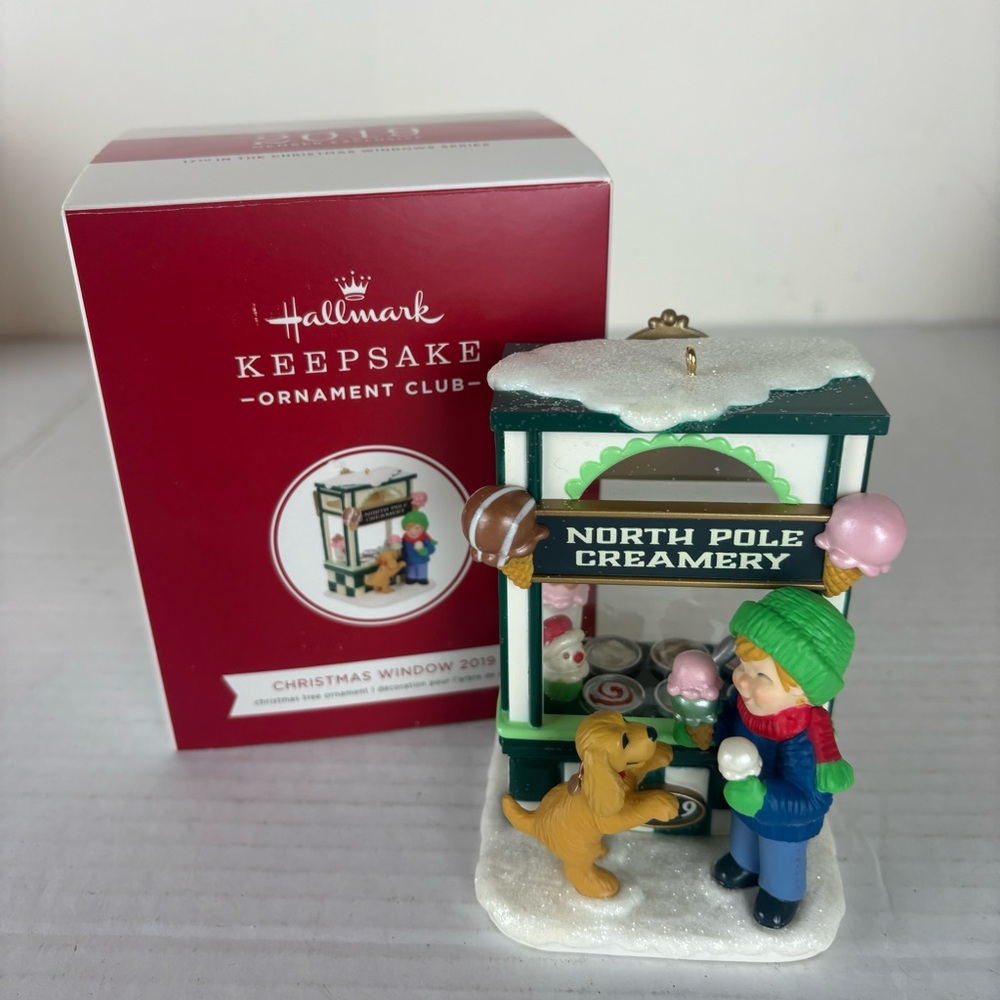 Hallmark/Members Exclusive/Christmas Window Series/North Pole Creamery-2013